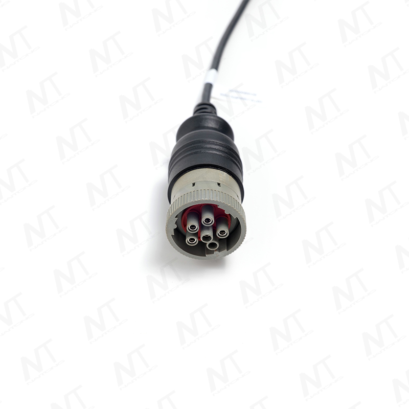 Đầu nối cái SAE J1939 với đầu nối thu nhỏ Molex 43025