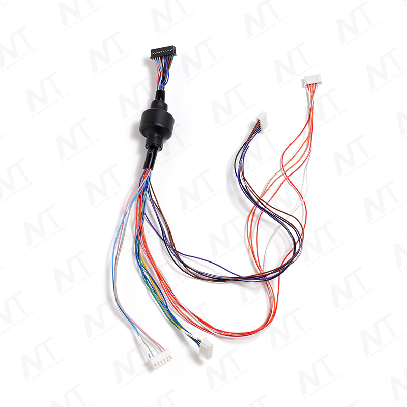 Bộ dây dẫn chia điều khiển công nghiệp nhiều nhánh được trang bị ferrite